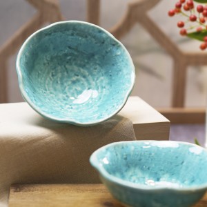 Toruko Hanagata 4.75” Round Bowl